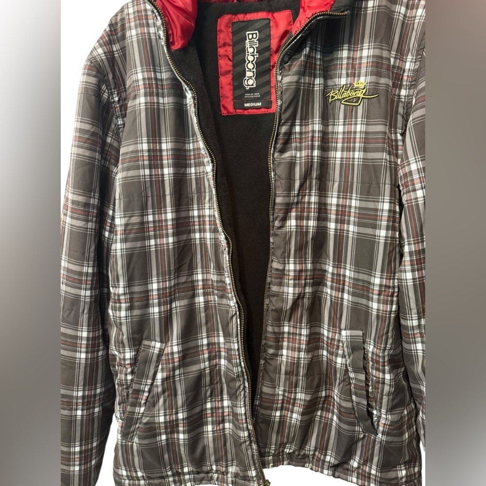 Men’s Billabong winter plaid puffer jacket with hood EUC Size Medium - Picture 2 of 13